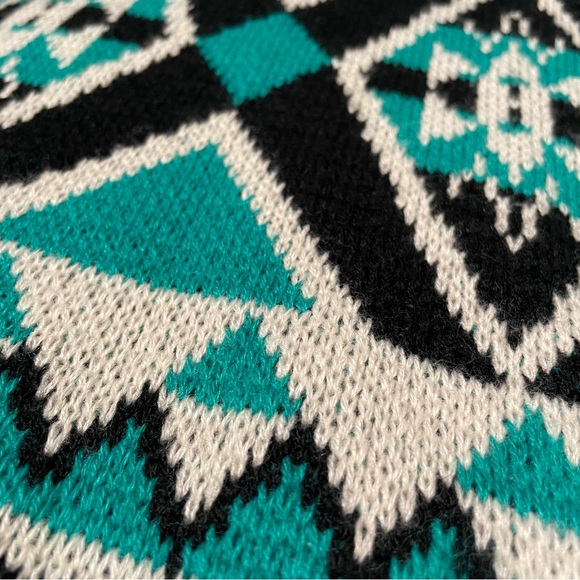 Boho fringe trim open cardigan vest - Picture 8 of 8